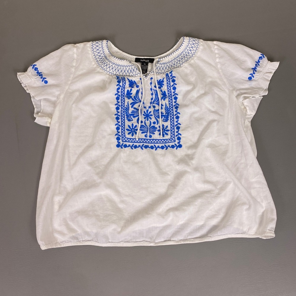 Style & Co Blouse Top Womens 3X White Blue Embroidered Peasant Bubble Hem *Flaw*
